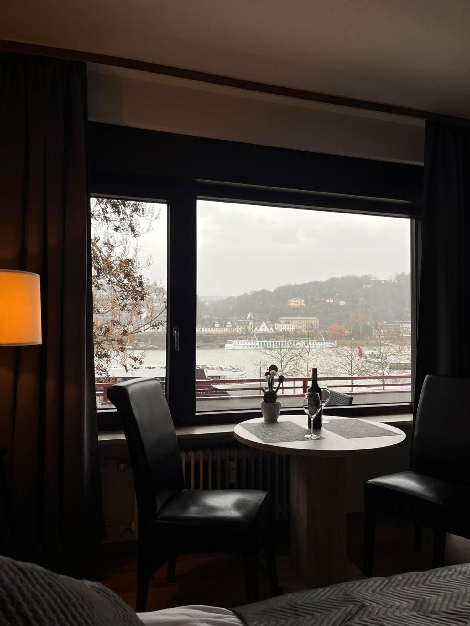 Rheinpanorama Suite Mit Balkon Koblenz  Ngoại thất bức ảnh